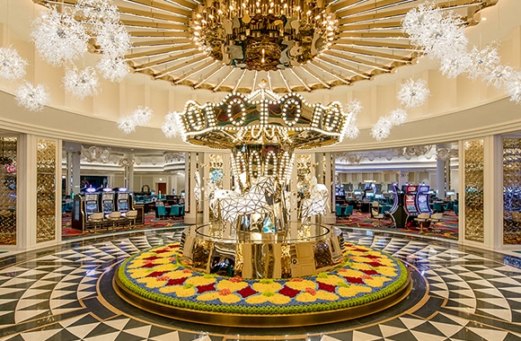 VIP ROOM